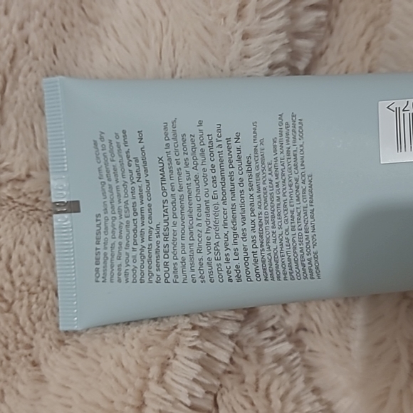 ESPA exfoliating body polish - Picture 3 of 3